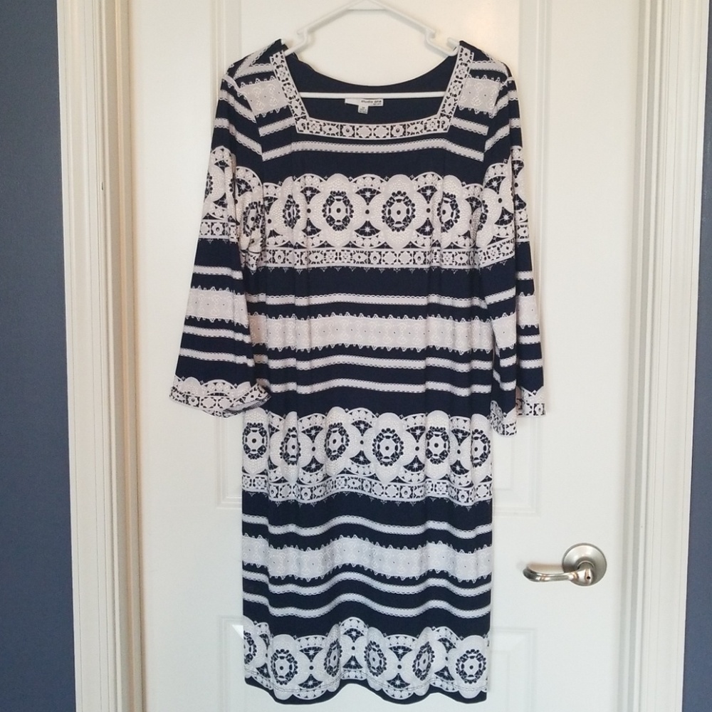 Ladie's Shift Dress